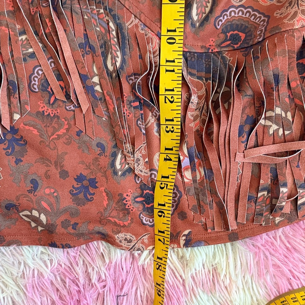 Idyllwind Rust Paisley Fringe Tank Top - Picture 6 of 9